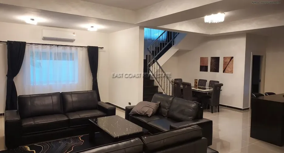 Haus zur Miete und zum Kauf mit 6 Zimmer in Bang Lamung, Chonburi