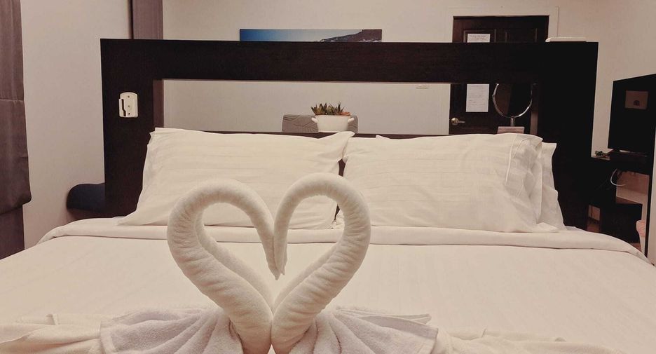 For sale 8 bedrooms hotel in Thalang, Phuket