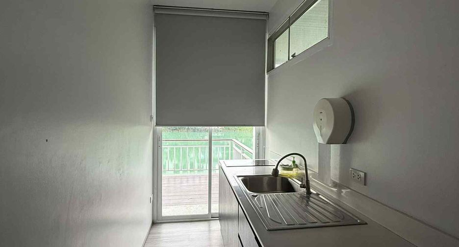 For sale 8 bedrooms hotel in Thalang, Phuket