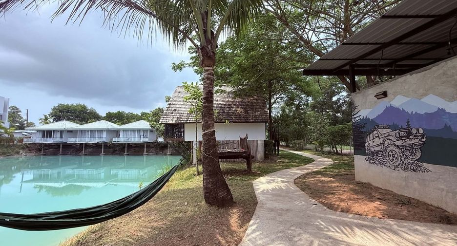 For sale 8 bedrooms hotel in Thalang, Phuket