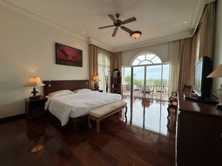 Haus zum Kauf und zur Miete mit 6 Zimmer in Bang Lamung, Chonburi