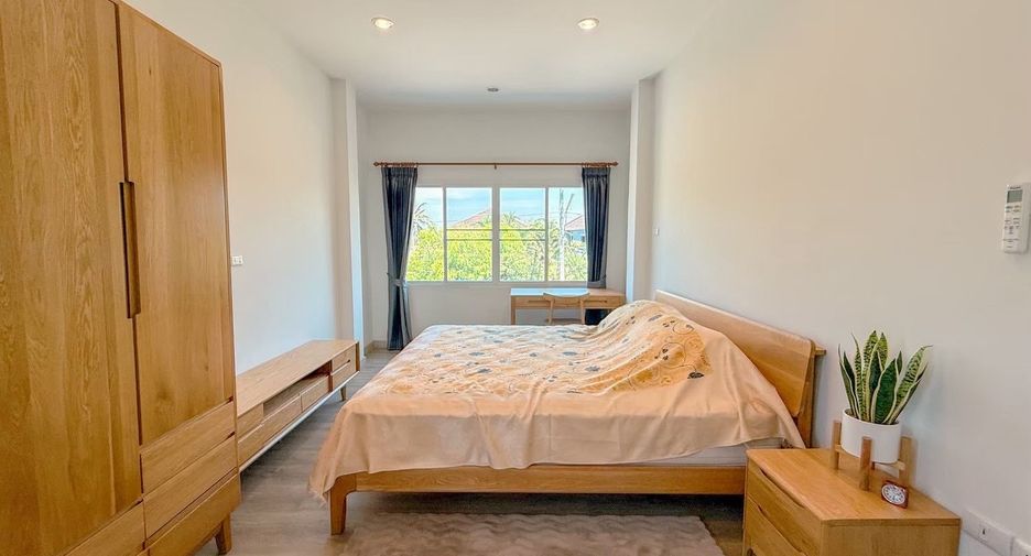 For rent 3 bedrooms house in Mueang Chiang Mai, Chiang Mai