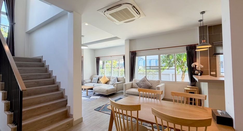 For rent 3 bedrooms house in Mueang Chiang Mai, Chiang Mai