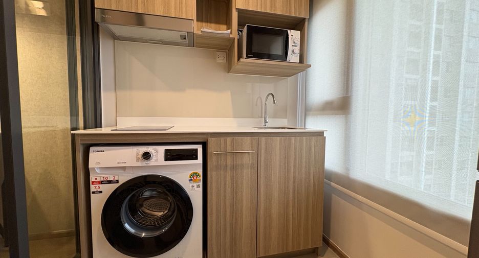 For rent 1 bed condo in Khlong Toei, Bangkok