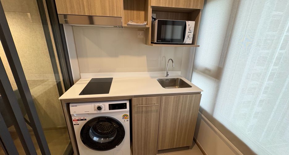 For rent 1 bed condo in Khlong Toei, Bangkok