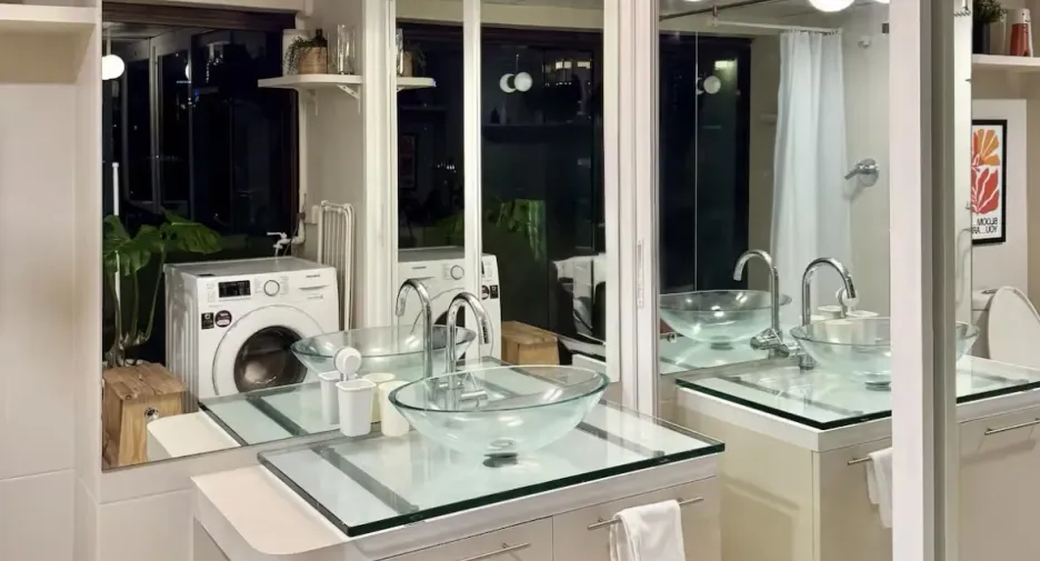 For sale 1 bed condo in Khlong Toei, Bangkok