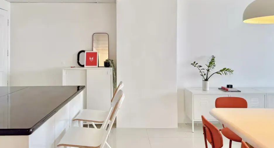 For sale 1 bed condo in Khlong Toei, Bangkok