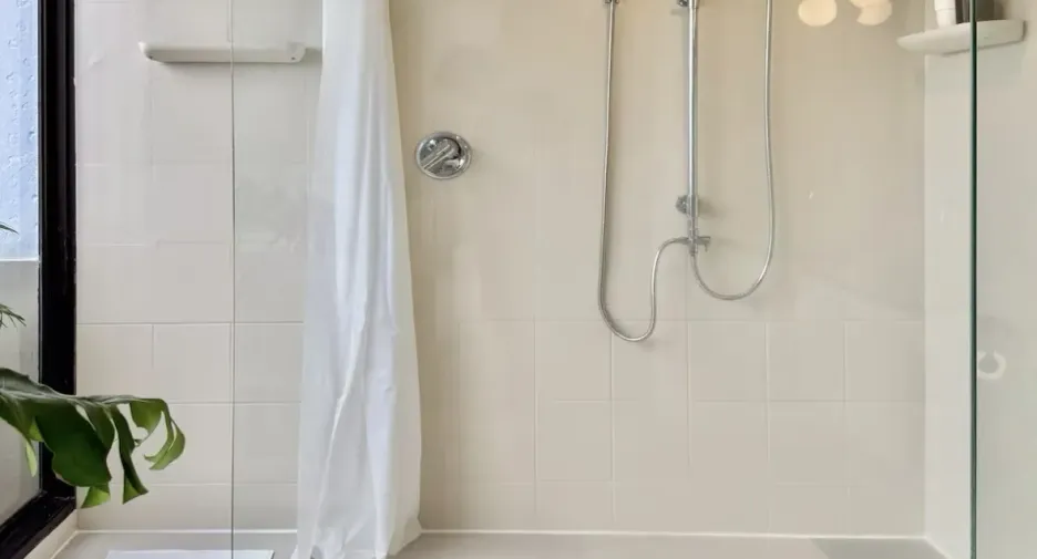 For sale 1 bed condo in Khlong Toei, Bangkok