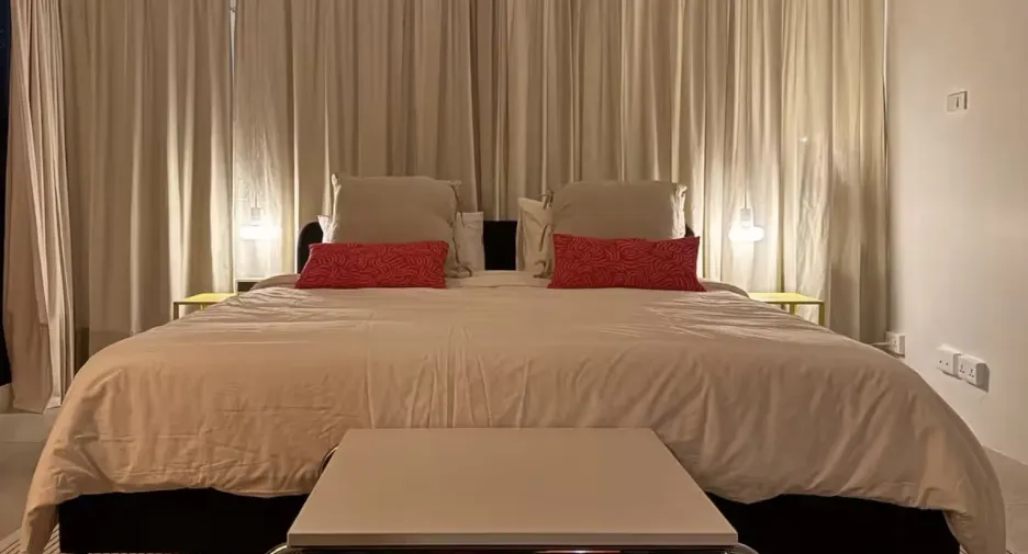 For sale 1 bed condo in Khlong Toei, Bangkok