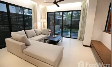 For rent 3 bedrooms house in Watthana, Bangkok