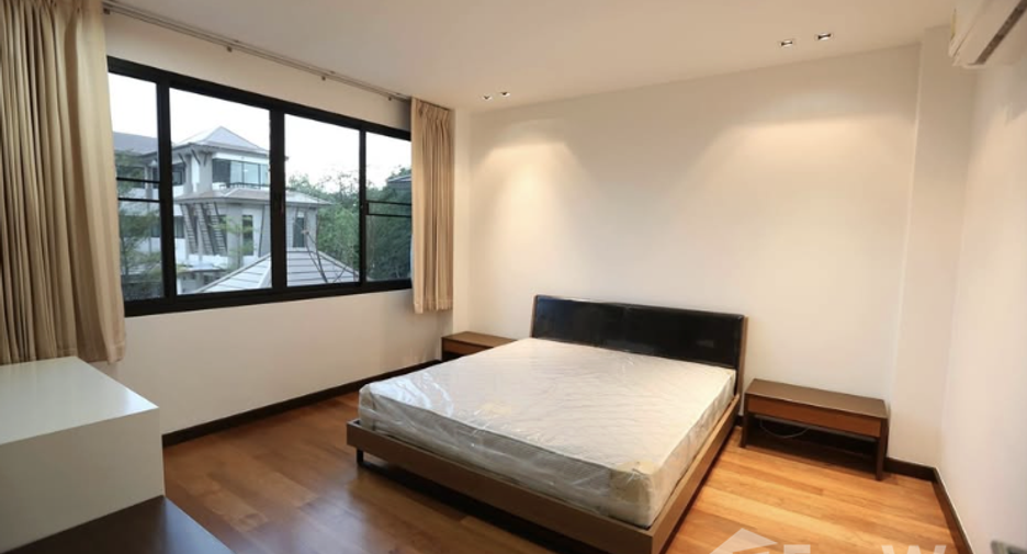 出租 3 卧室 独立屋 在 Watthana, 曼谷