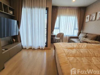 Wohnung zur Miete mit Studio in Khlong Toei, Bangkok