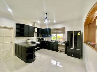 出租 3 卧室 独立屋 在 Bang Lamung, Chon Buri
