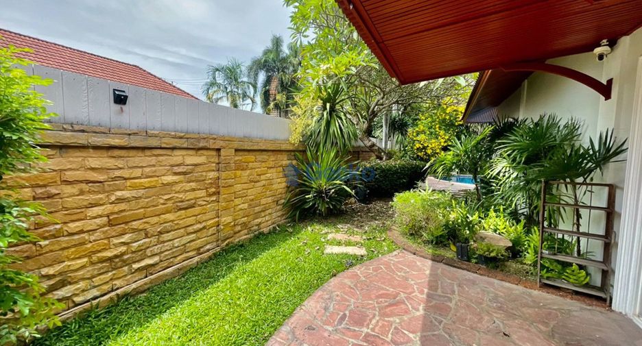 For rent 3 bedrooms house in Bang Lamung, Chonburi