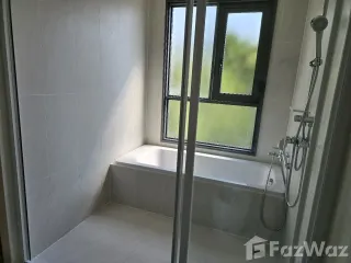 Аренда 2 спальни кондо в Щаттхана, Бангкок