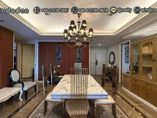 For sale 3 ベッドルーム condo in Sathon, Bangkok