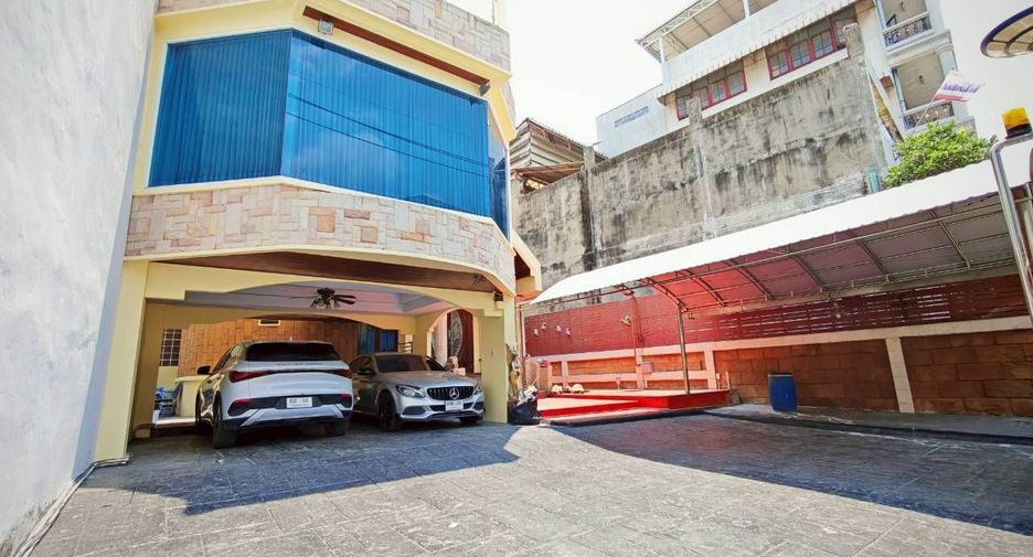 出租 5 卧室 独立屋 在 Khlong San, 曼谷