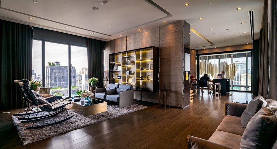 For rent 1 bed condo in Khlong Toei, Bangkok
