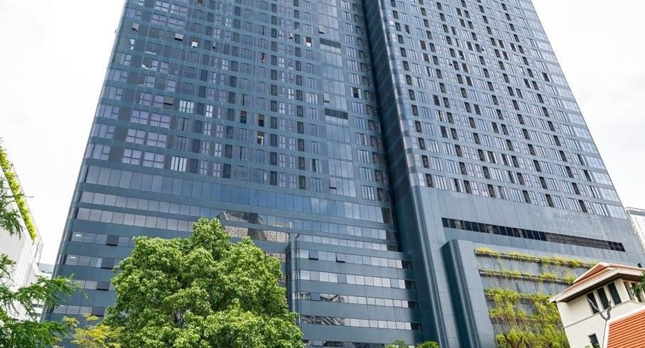 For rent 1 bed condo in Khlong Toei, Bangkok