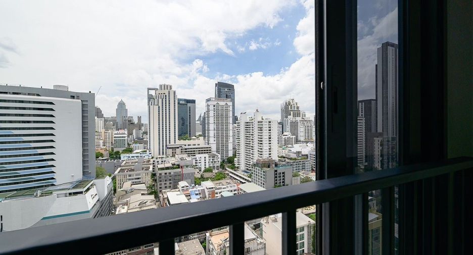 For rent 1 bed condo in Khlong Toei, Bangkok