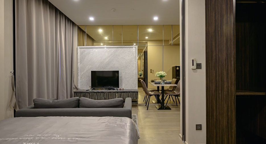For rent 1 bed condo in Khlong Toei, Bangkok