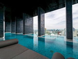 À louer 1 chambre condo à Khlong Toei, Bangkok