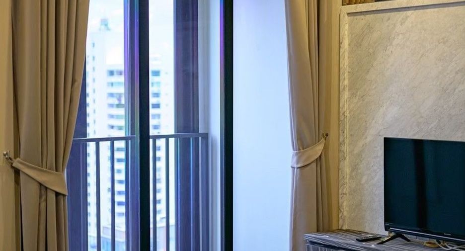 For rent 1 bed condo in Khlong Toei, Bangkok