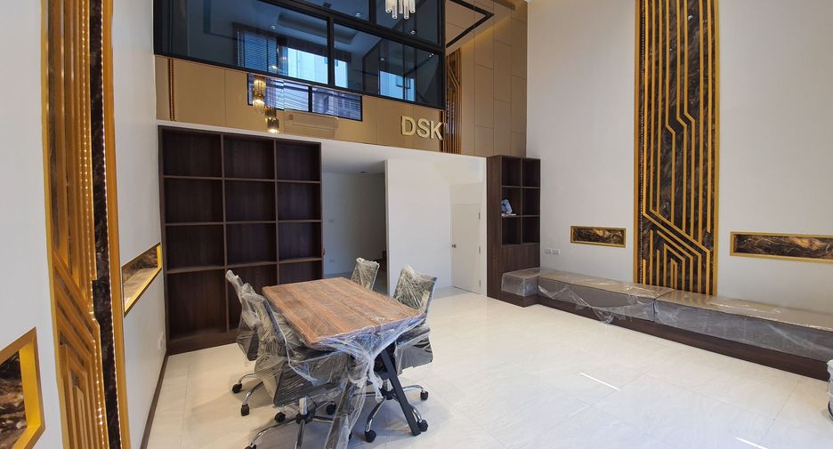 For rent 2 bedrooms office in Bueng Kum, Bangkok