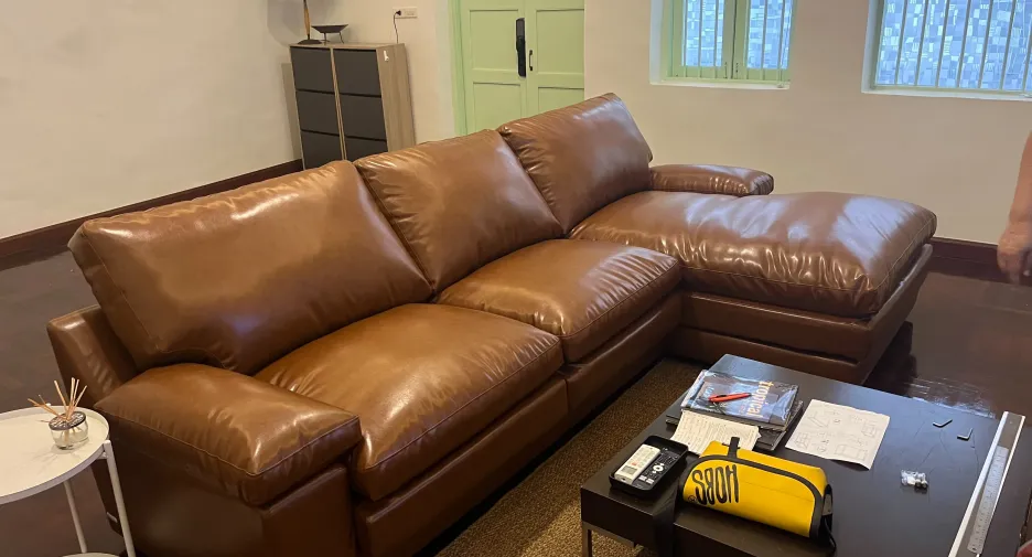 For rent 3 bedrooms retail Space in Bang Rak, Bangkok