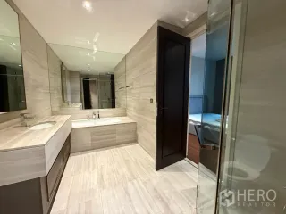 Condo en alquiler de 1 habitaciones en Khlong Toei, Bangkok