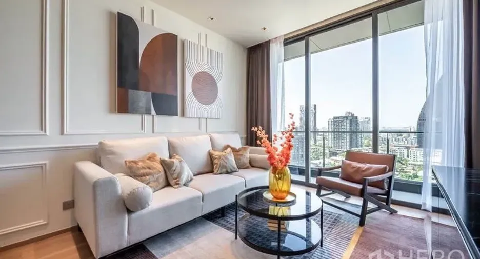 For rent 2 bedrooms condo in Khlong Toei, Bangkok
