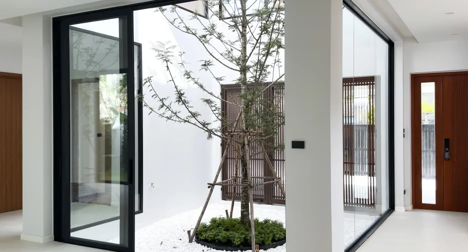 For sale 4 bedrooms house in Prawet, Bangkok