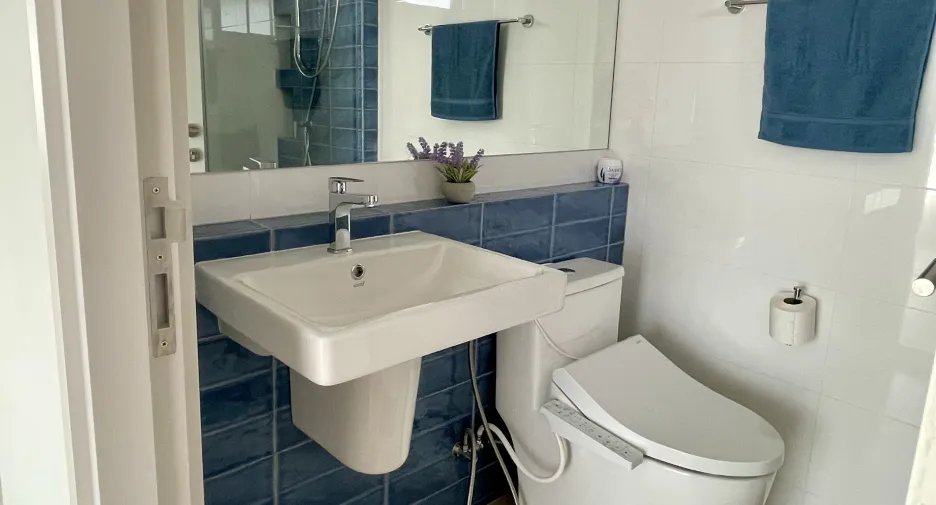Haus zur Miete mit 4 Zimmer in Mueang Phuket, Phuket