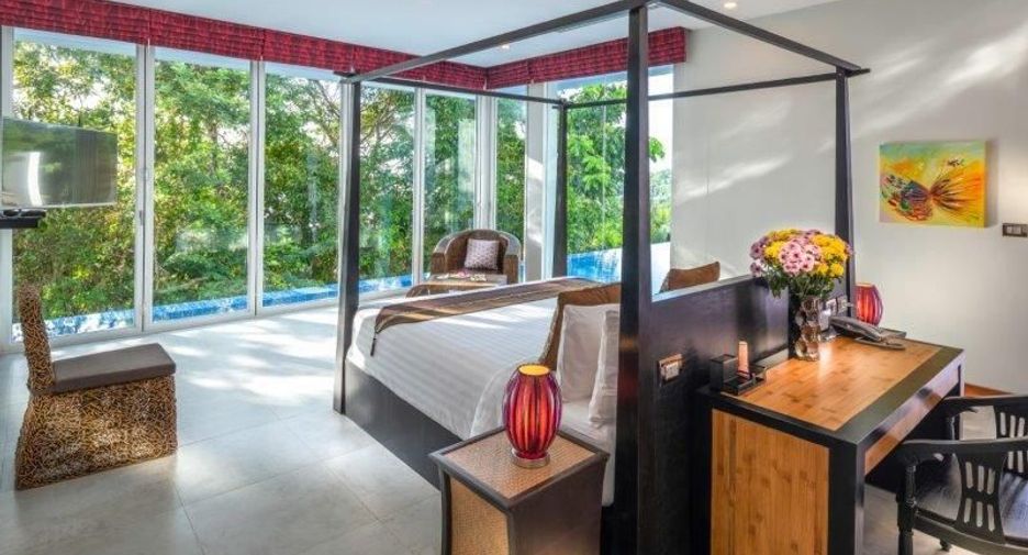 Villa zum Kauf mit 6 Zimmer in Kathu, Phuket