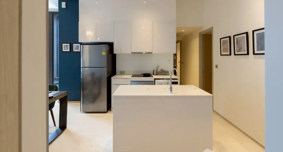 For rent 2 ベッドルーム condo in Bang Rak, Bangkok