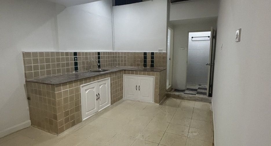 For sale 3 bedrooms house in Mueang Chiang Mai, Chiang Mai