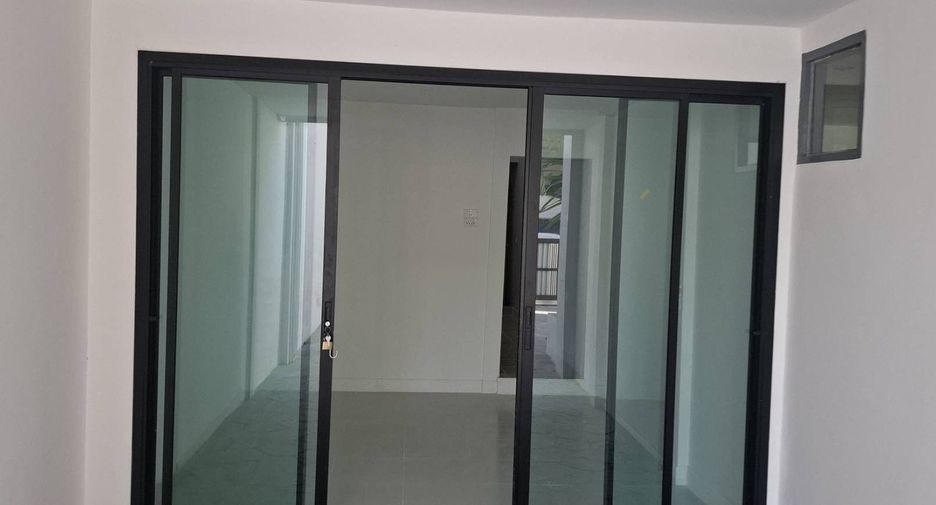 For sale 3 bedrooms house in Mueang Chiang Mai, Chiang Mai