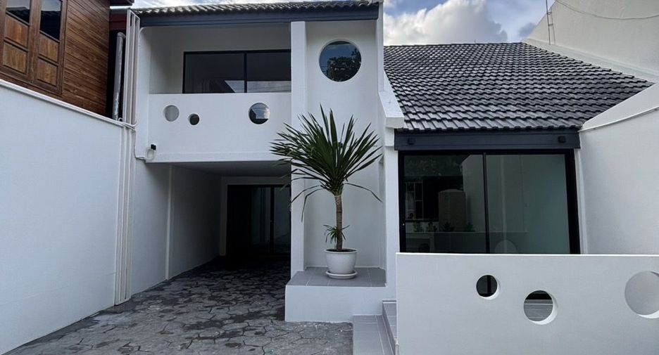 For sale 3 bedrooms house in Mueang Chiang Mai, Chiang Mai