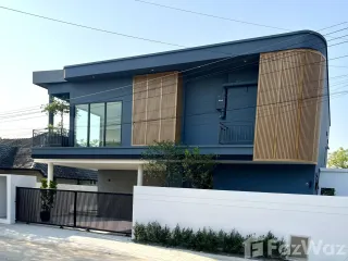 À louer 4 chambres maison à Mueang Chiang Mai, Chiang Mai