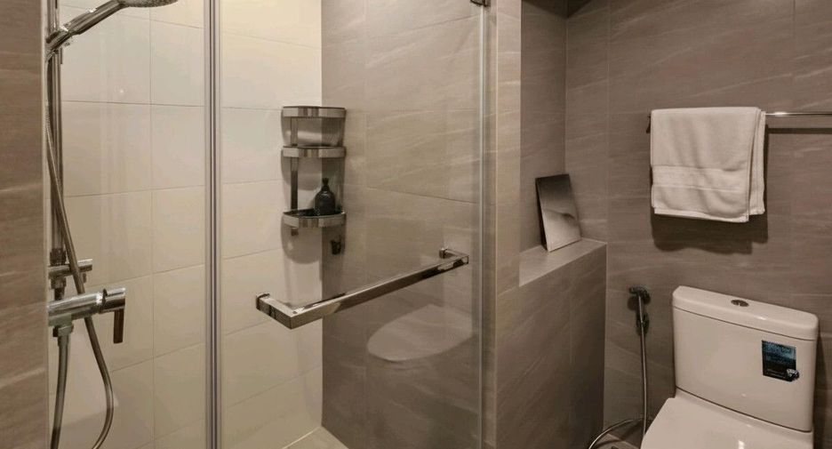 For rent studio condo in Khlong San, Bangkok