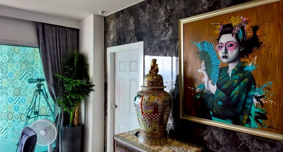 For sale 1 bed condo in Pratumnak, Pattaya