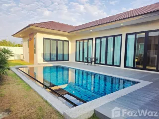 For rent 3 bedrooms villa in Bang Lamung, Chonburi