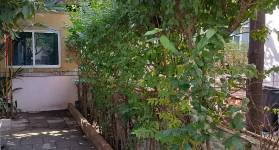 For rent 4 bedrooms house in Thung Khru, Bangkok