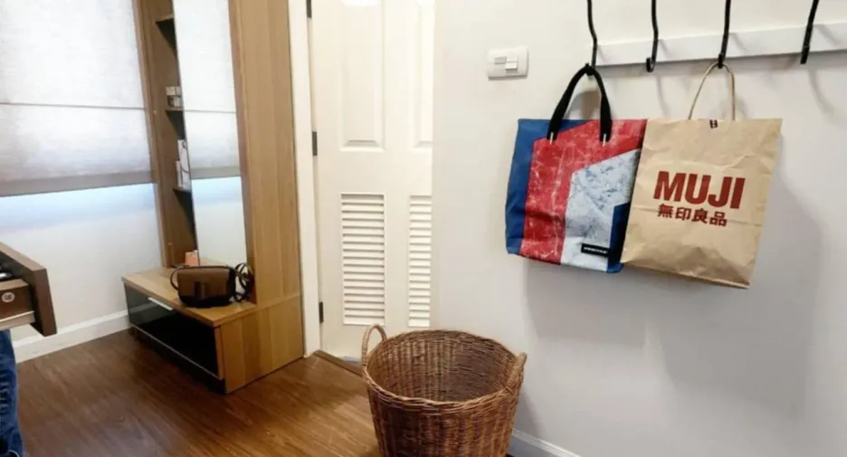 For rent 4 bedrooms house in Thung Khru, Bangkok