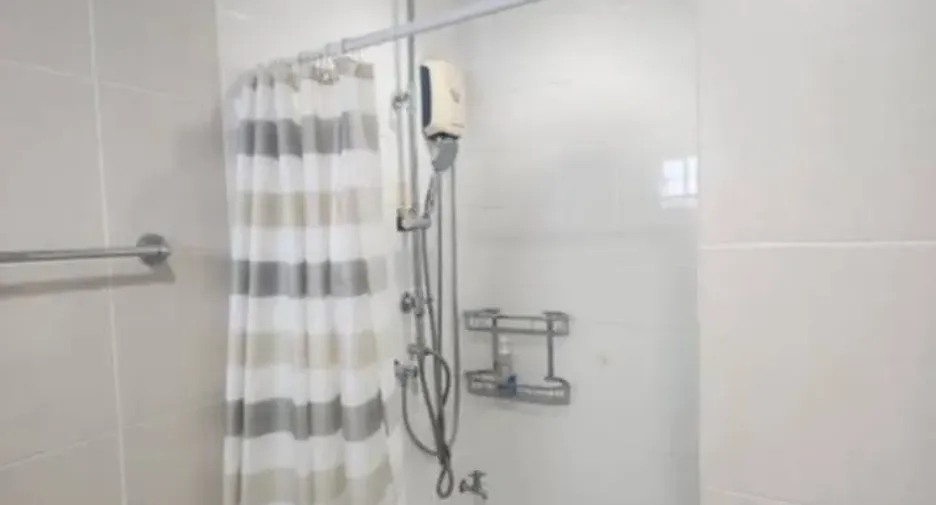 For rent 4 bedrooms house in Thung Khru, Bangkok
