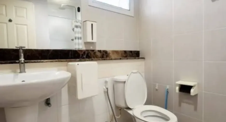 For rent 4 bedrooms house in Thung Khru, Bangkok