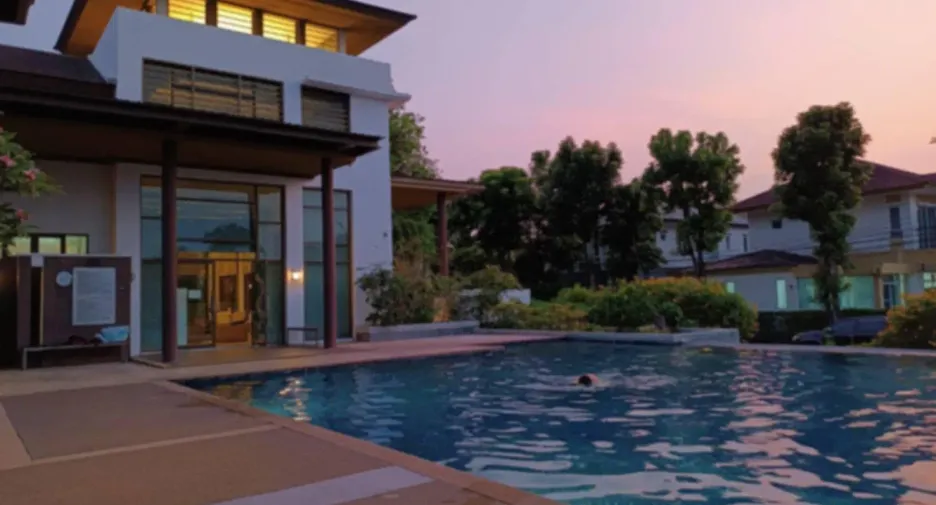 For rent 4 bedrooms house in Thung Khru, Bangkok