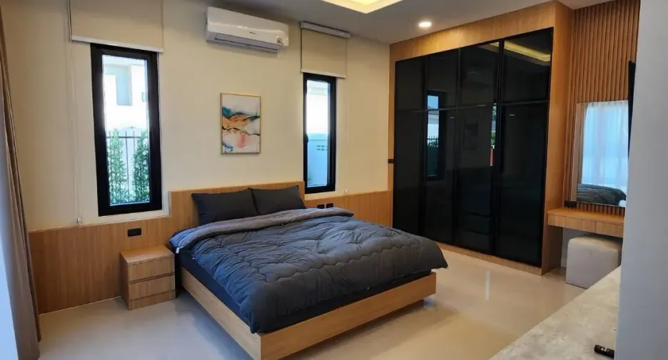 For rent 3 bedrooms villa in East Pattaya, Pattaya