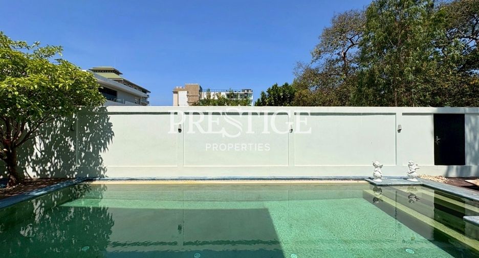 Haus zum Kauf und zur Miete mit 6 Zimmer in Pratumnak, Pattaya