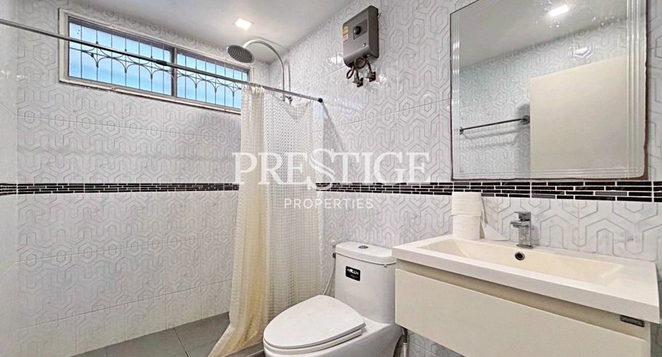 For sale 2 bedrooms house in South Pattaya, Pattaya